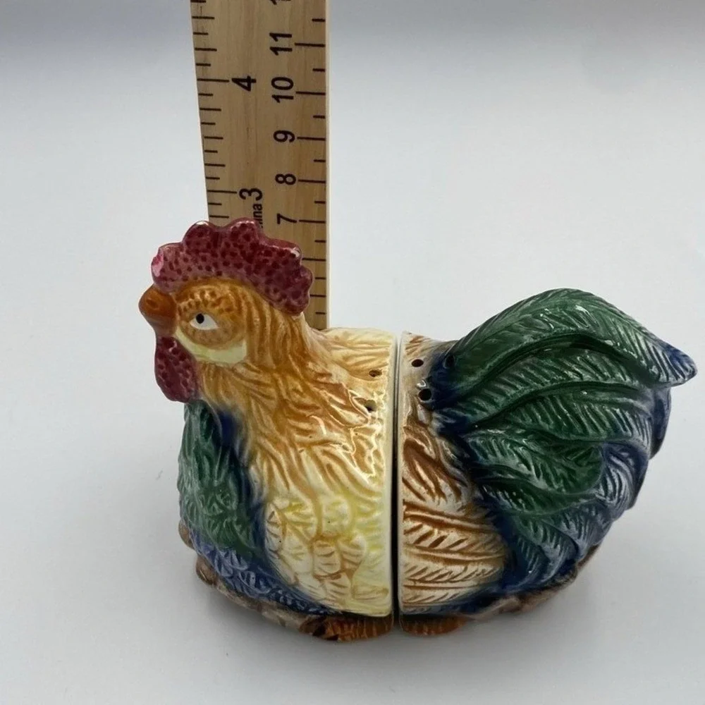 Rooster Salt‎ and Pepper Shaker Set Multicolor Ceramic Farmhouse Kitchen Decor